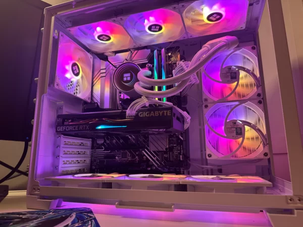 ❄️Icebox❄️<br>i3 13100 | RTX 3060 - Image 5