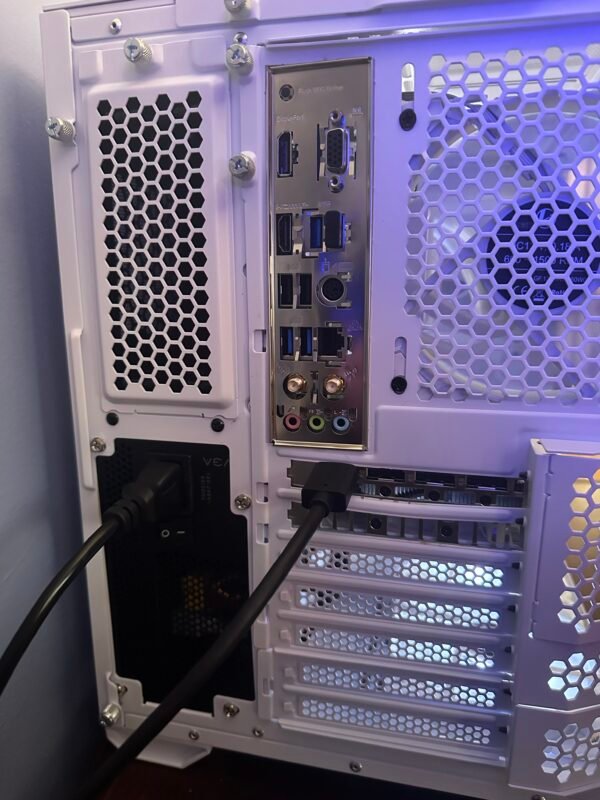 ⚪️Whiteout⚪️<br> Ryzen 5 5600 | RTX 3060 Ti | 32GB DDR4 - Image 5